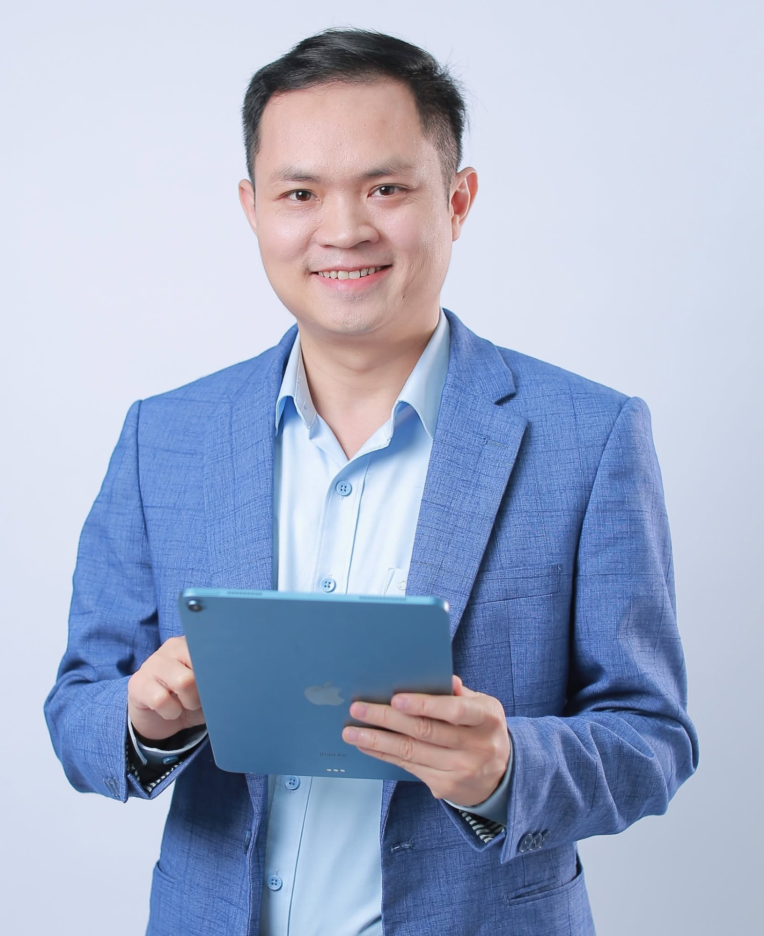 Chuyên gia Cao Xuân Hoài Vương